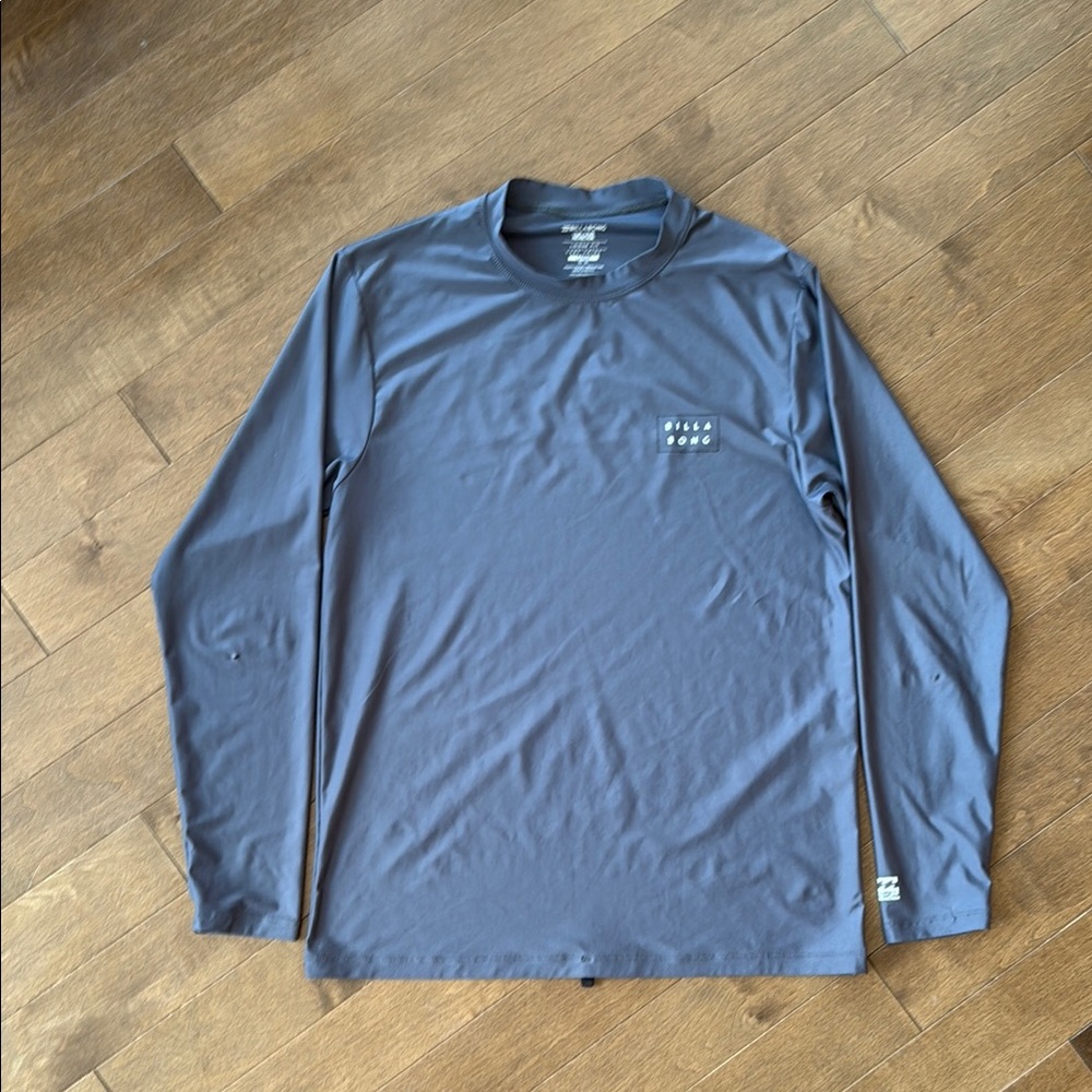 Billabong Men's Charcoal Long Sleeve rash guard. Size L